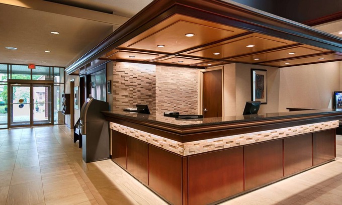 Stratford Hotel | Best Western Plus The Arden Park Hotel
