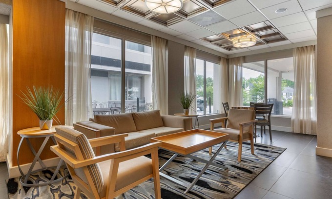 Winston - Salem Hotel | Best Western Plus University Inn