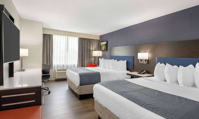 South Richmond Hotel | Best Western Premier Richmond City Gateway