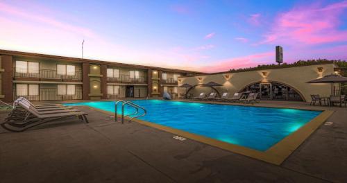 Folsom Road Hotel | Best Western Roseville Inn