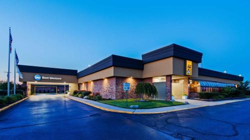Woodhaven Hotel | Best Western Woodhaven Inn