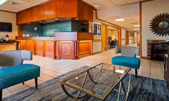 Woodhaven Hotel | Best Western Woodhaven Inn