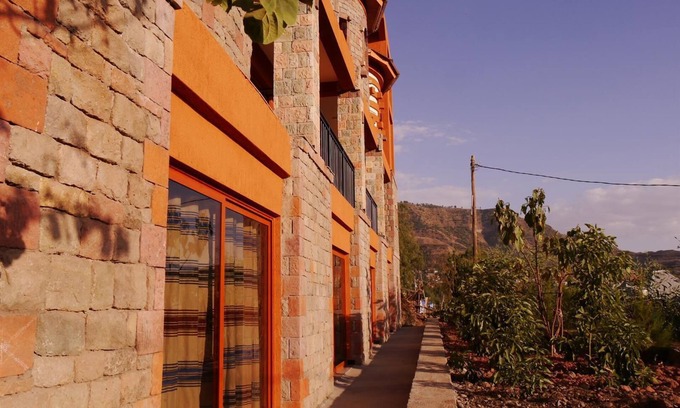 Lalibela House | Bete Serkie Lalibela - Welcoming and caring family members