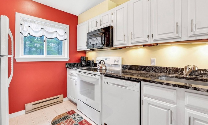 Bethel House | Bethel Inn Fw Townhouse 536 | 2 Bed, 2 Bath