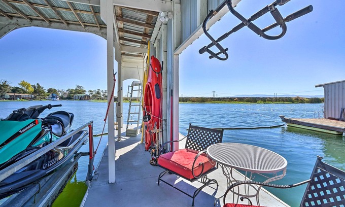 Bethel Island House | Bethel Island Retreat w/Private Boat Slip!
