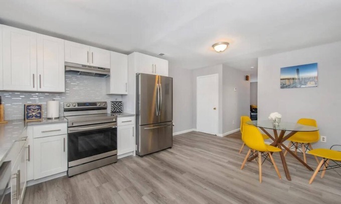 South Orange House | Better Rentals-South Orange Townhome - 1 block from NYC🚉