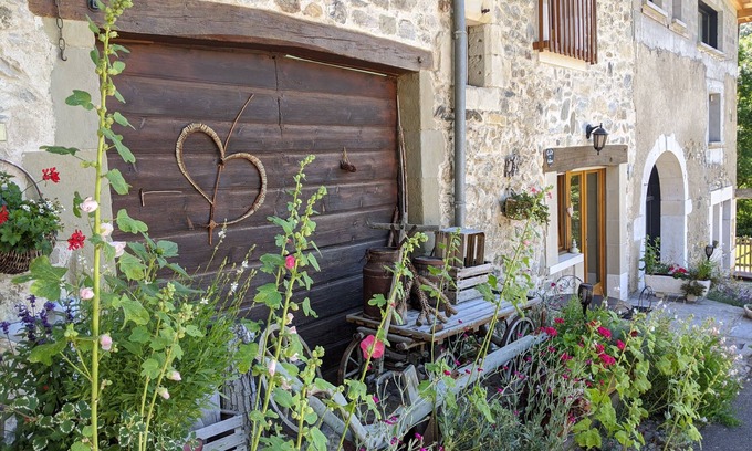 Neydens Cottage | Between Annecy and Geneva in a restored farmhouse, Neydens, Haute-Savoie