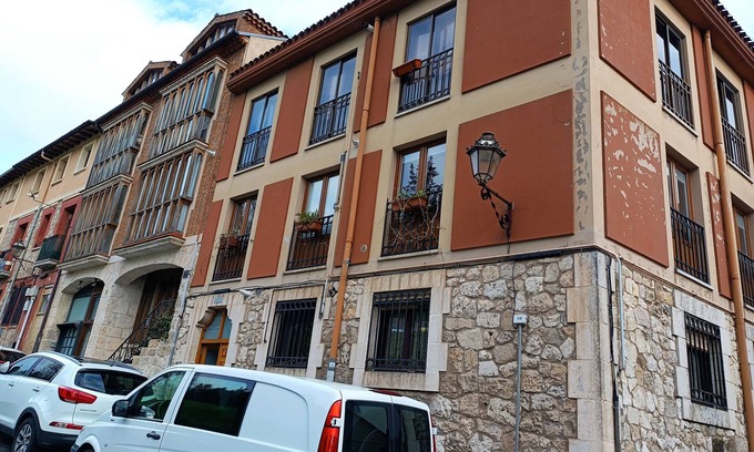 Burgos Apartment | Between Castle and Cathedral 2