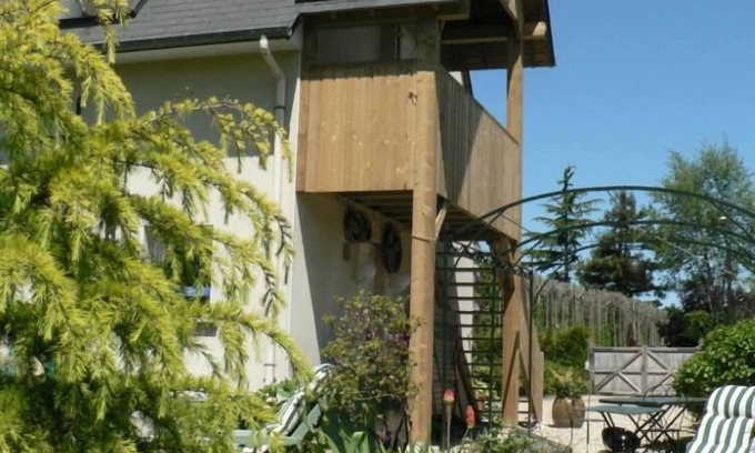 Saint-Gatien-des-Bois House | Between Deauville and Honfleur, bright and cozy gite with large garden