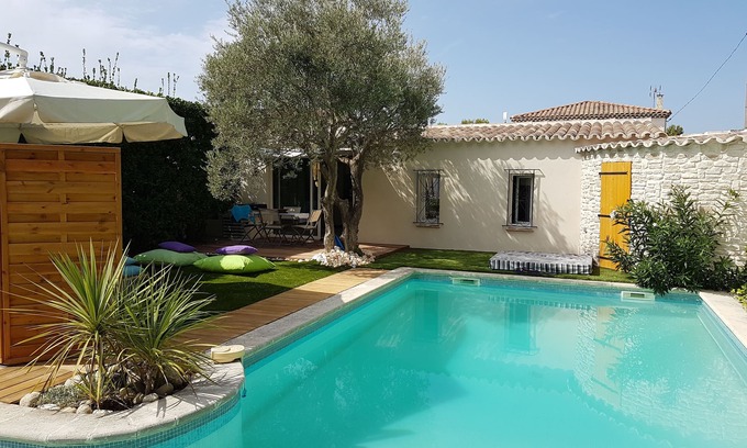 Sausset-les-Pins Apartment | Between green and blue . vacation without a car .