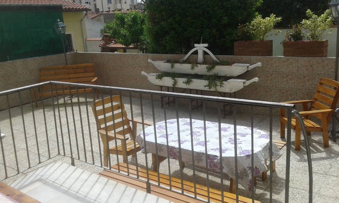 Marina di Pisa Apartment | BETWEEN SKY AND SEA - Apartment with WIFI