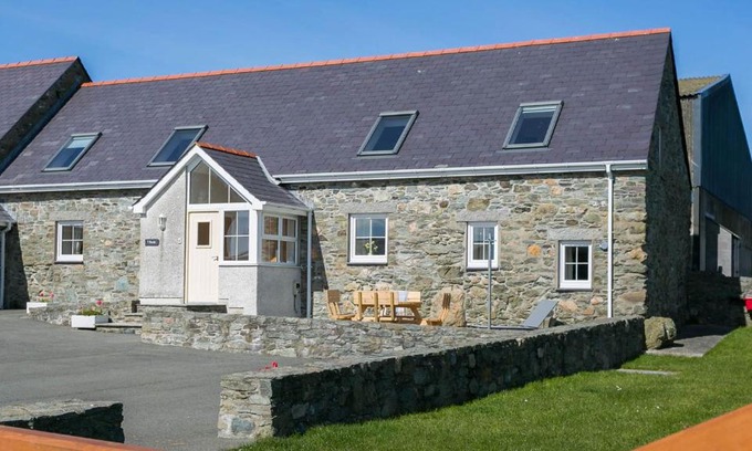 Holyhead House | Beudy Penrhyn