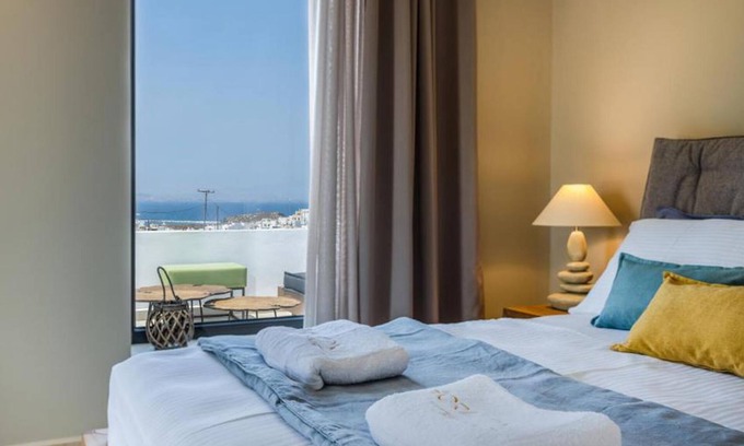 Naxos Town Apartment | BH672 - C - Suite Naxos