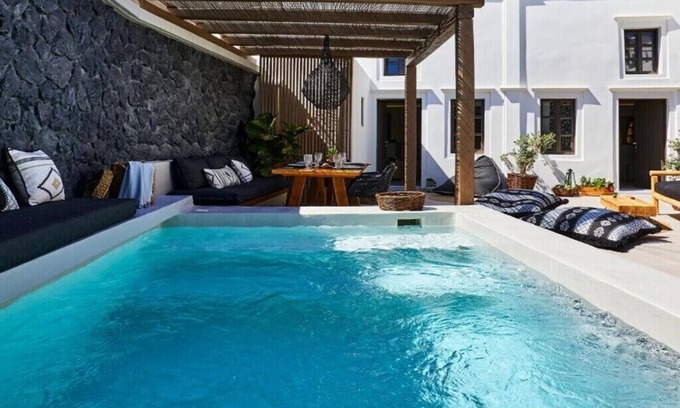 Karterados Apartment | BH714 - C - Suite Santorini