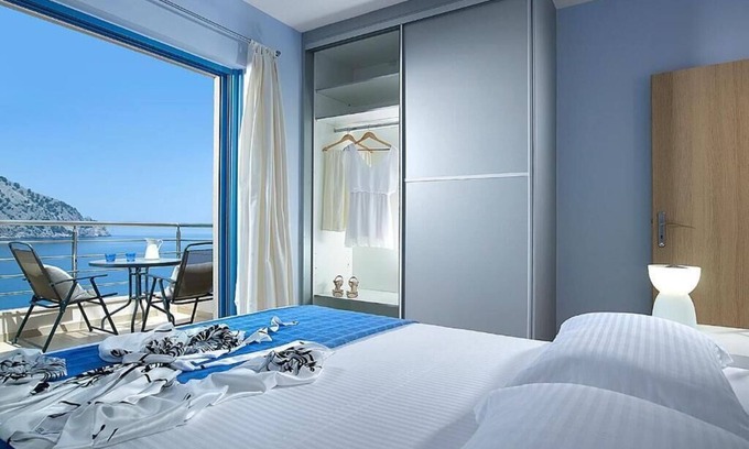 Pilio Apartment | BH860 - C - Suite Santorini