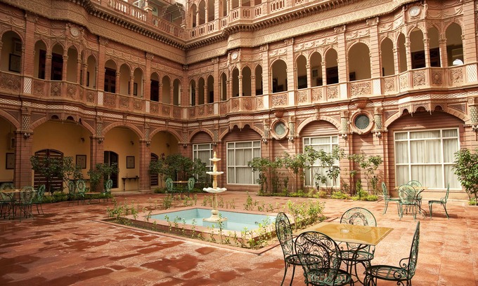 Bikaner Hotel | Bhanwar Niwas