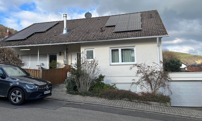 Neustadt-Gimmeldingen Apartment | Biengarten Residenz - apartment/apartment, bathroom, toilet, non-smoking