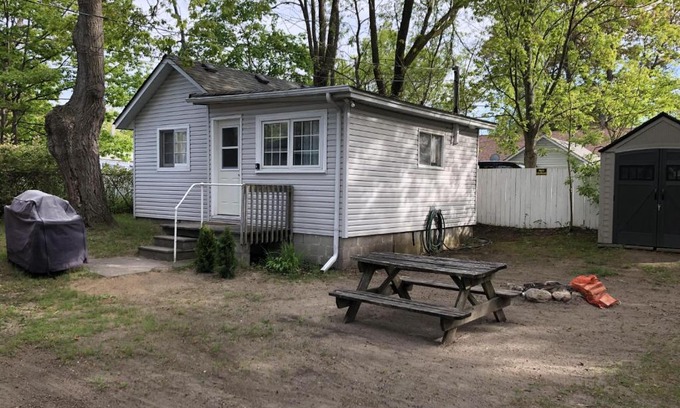 Wasaga Beach House | Biermans Cottage Company