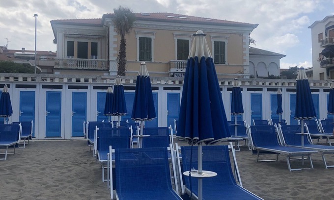 Diano Marina Apartment | Bifocal rental for 4 in Diano Marina (IM) facing the sea. Cod. CITRA 008027-LT-0151