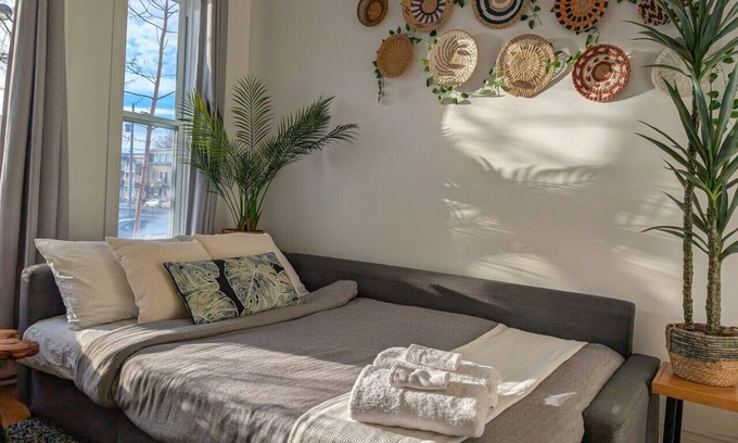Vieux-Limoilou Apartment | Big apart in Limoilou