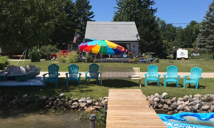 Irons Cottage | Big Bass Lake house.