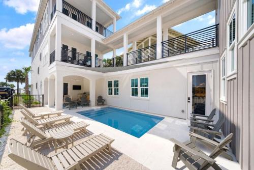 Seclusion Dunes House | Big Beach Watch near beach private pool sleeps 21
