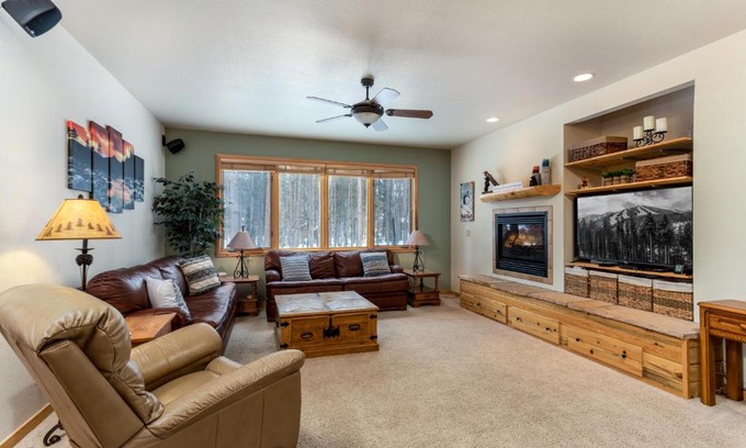 Fraser House | Big Bear Palace
