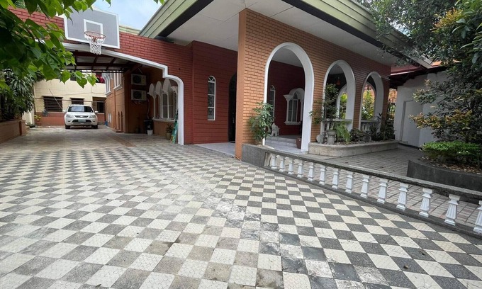 Rosario House | Big Beautiful House, Pasig, Metro Manila