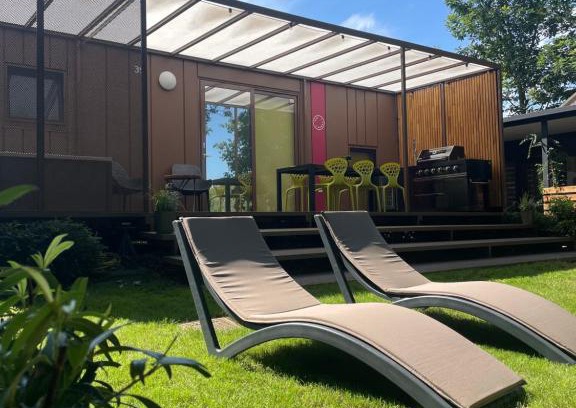 Metlika House | BIG BERRY Kolpa - Isabella Premium House