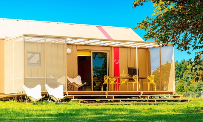 Metlika Cabin | BIG BERRY Luxury of Freedom