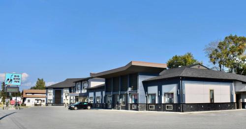 Algoma District Hotel | Big Bird Inn Wawa, SureStay Collection by Best Western