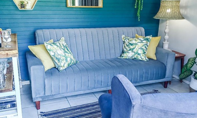 Umkomaas Apartment | Big Blue Breaks