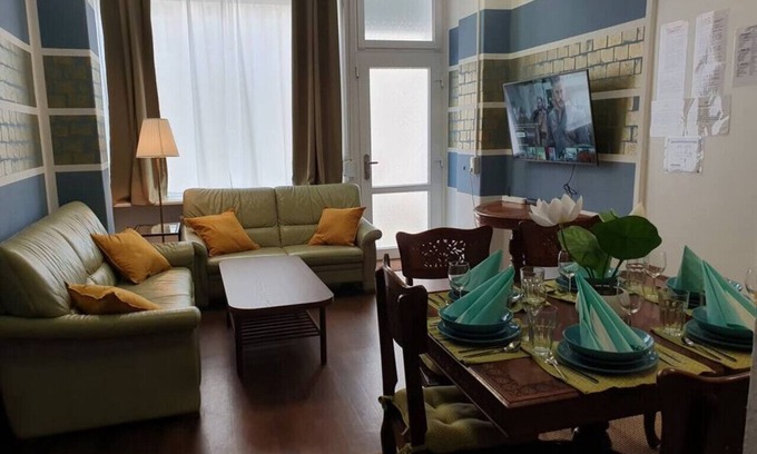 Rummelsburg Apartment | Big & Cozy Central Lichtenberg City Apartment