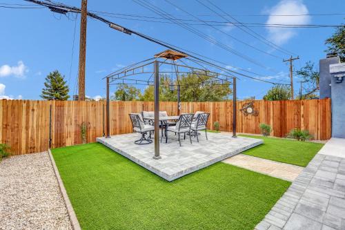 North Las Vegas House | Big Group, Remodeled, Landscaped, King Beds, Desks