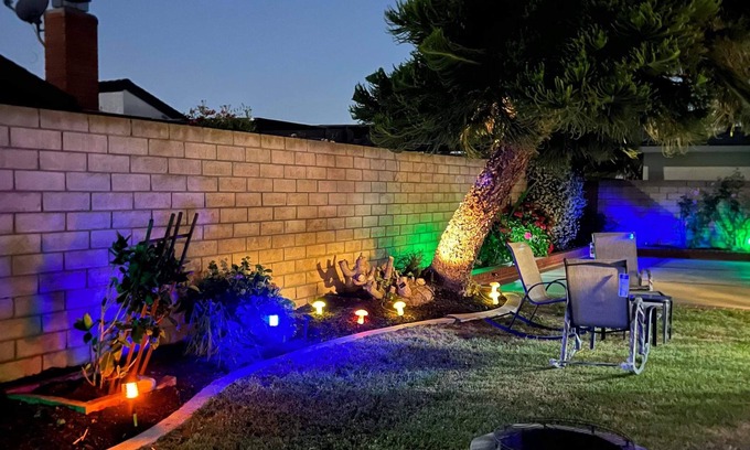 Fountain Valley House | Big home near beaches, Knott Berry Farm, Disneyland