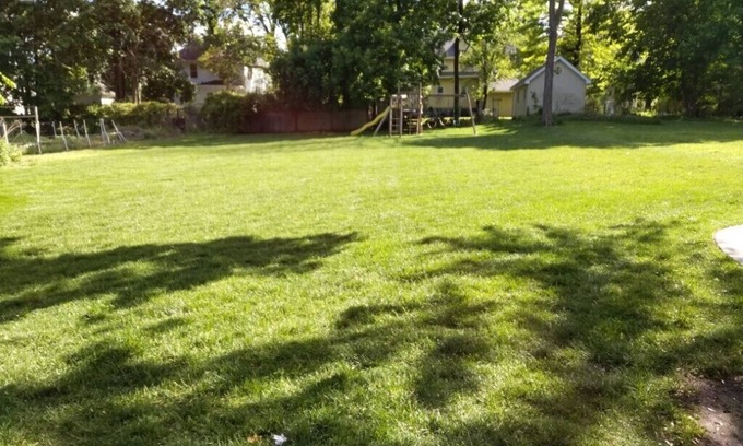 Teaneck House | Big house and beautiful huge yard, close to NYC