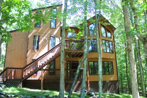 East Stroudsburg House | Big House On The Hill
