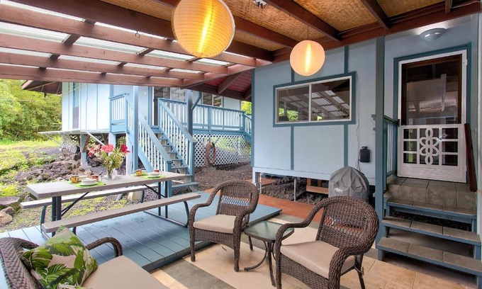 Keaau House | Big Island Bali Hideaway home