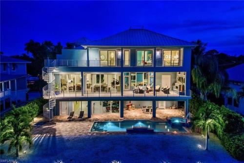 Bonita Springs House | Big Kahuna