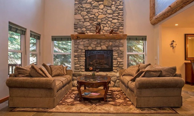 Tahoe Paradise House | Big Luxury South Lake Tahoe Home