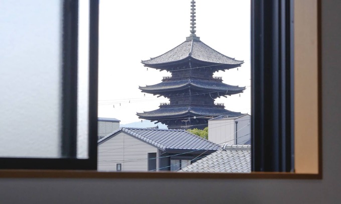 Minami House | Big Modern House Near Toji Temple & Kyoto station+ free parking & 4bikes