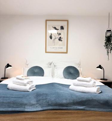 Herborn Apartment | Big Modern Space 75sqm