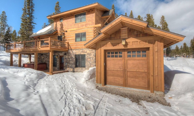 Powder Ridge Cabin | Big Sky Vacation Rentals: PR Oglala 13