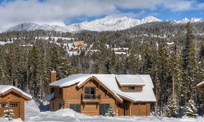 Powder Ridge Cabin | Big Sky Vacation Rentals: PR Oglala 15
