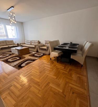 Pejë Apartment | Big spacious apartment in Pej center with WI-FI