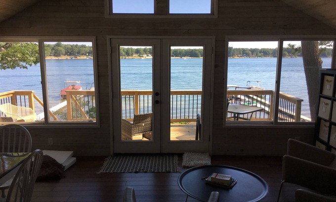 Baldwin House | Big Star Lake Beach TIme! Newly remodeled cottage for lake front summer fun!