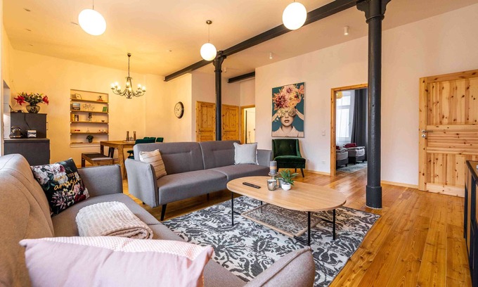 Plagwitz Apartment | Big terrace dream in Little Venice
