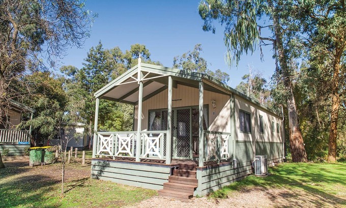 Doncaster East Hotel | BIG4 Crystal Brook Tourist Park