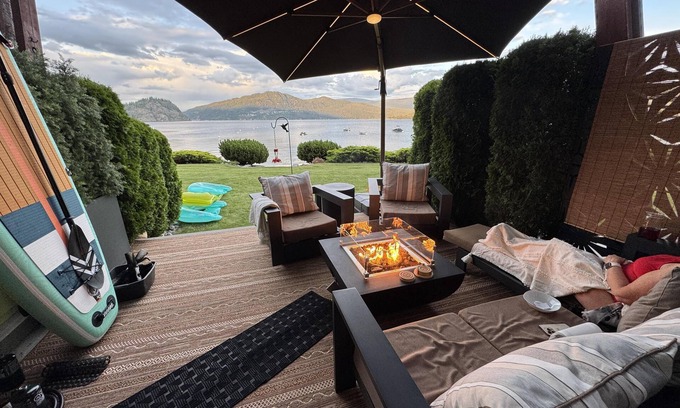 Scotch Creek Condo | Bigfoot's Beach Retreat - Shuswap Vacation & Sledding Destination