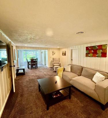 Rochester House | Bigspace, Hightfalls, Rit, Rgh, Ping-pong, Wi-fi!